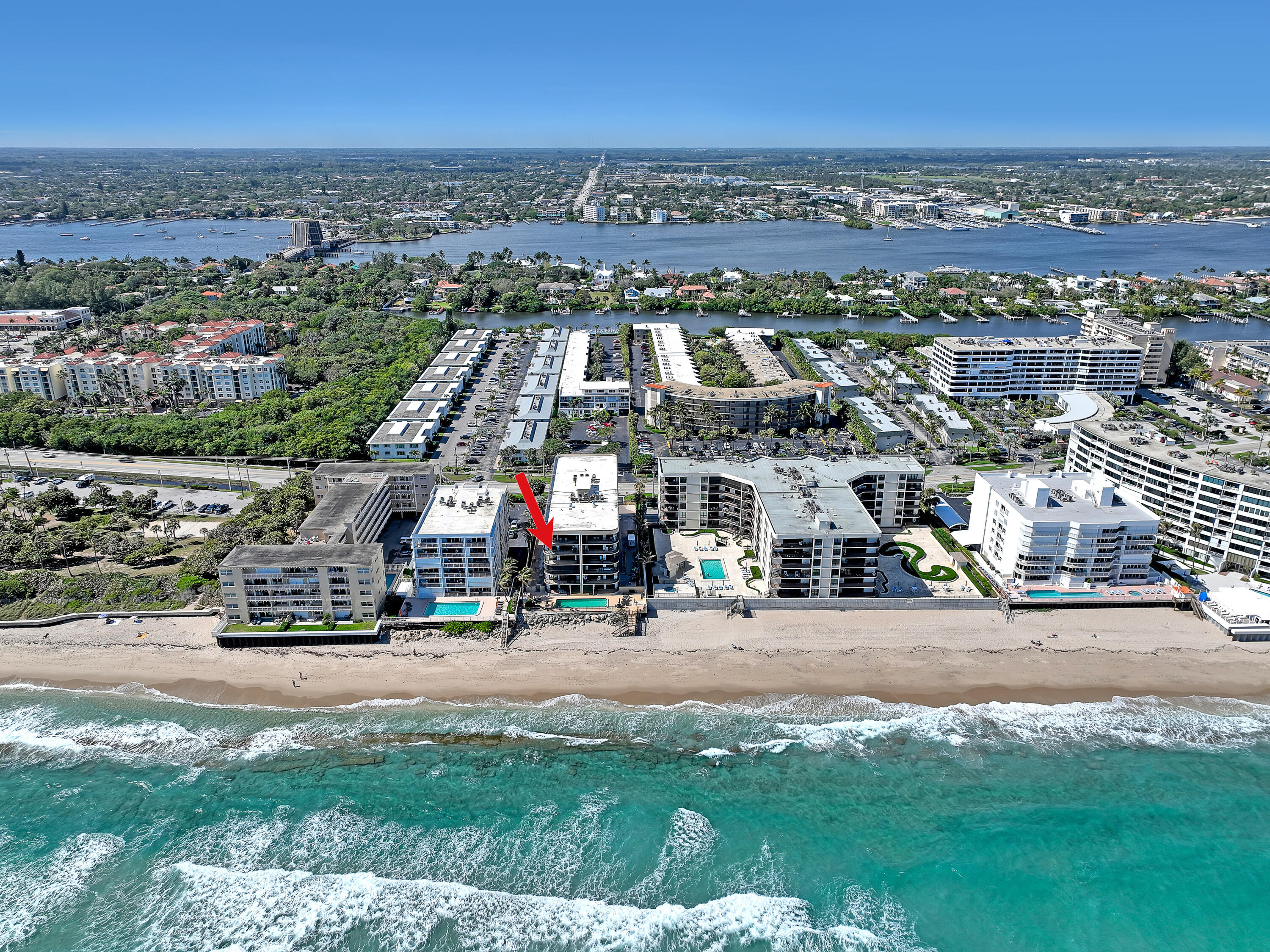 Property for Sale at 4000 S Ocean Blvd Blvd 401, South Palm Beach, Palm Beach County, Florida - Bedrooms: 3 
Bathrooms: 3.5  - $1,250,000