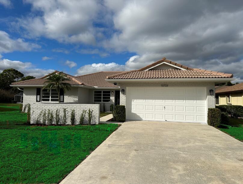 10723 Greentrail Drive, Boynton Beach, Palm Beach County, Florida - 3 Bedrooms  
2 Bathrooms - 