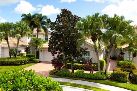 Photo of 926 Augusta Pointe Drive, Palm Beach Gardens, FL 33418 (MLS # RX-11126928)