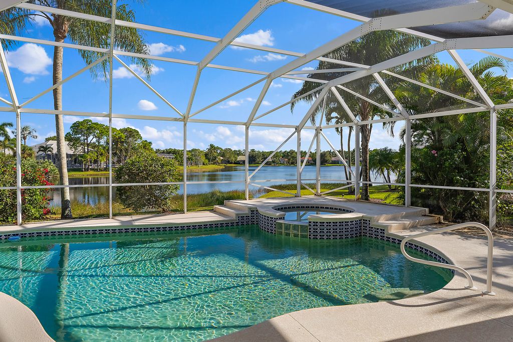 Photo of 8037 SE Woodlake Lane, Hobe Sound, FL 33455 (MLS # RX-11038364)