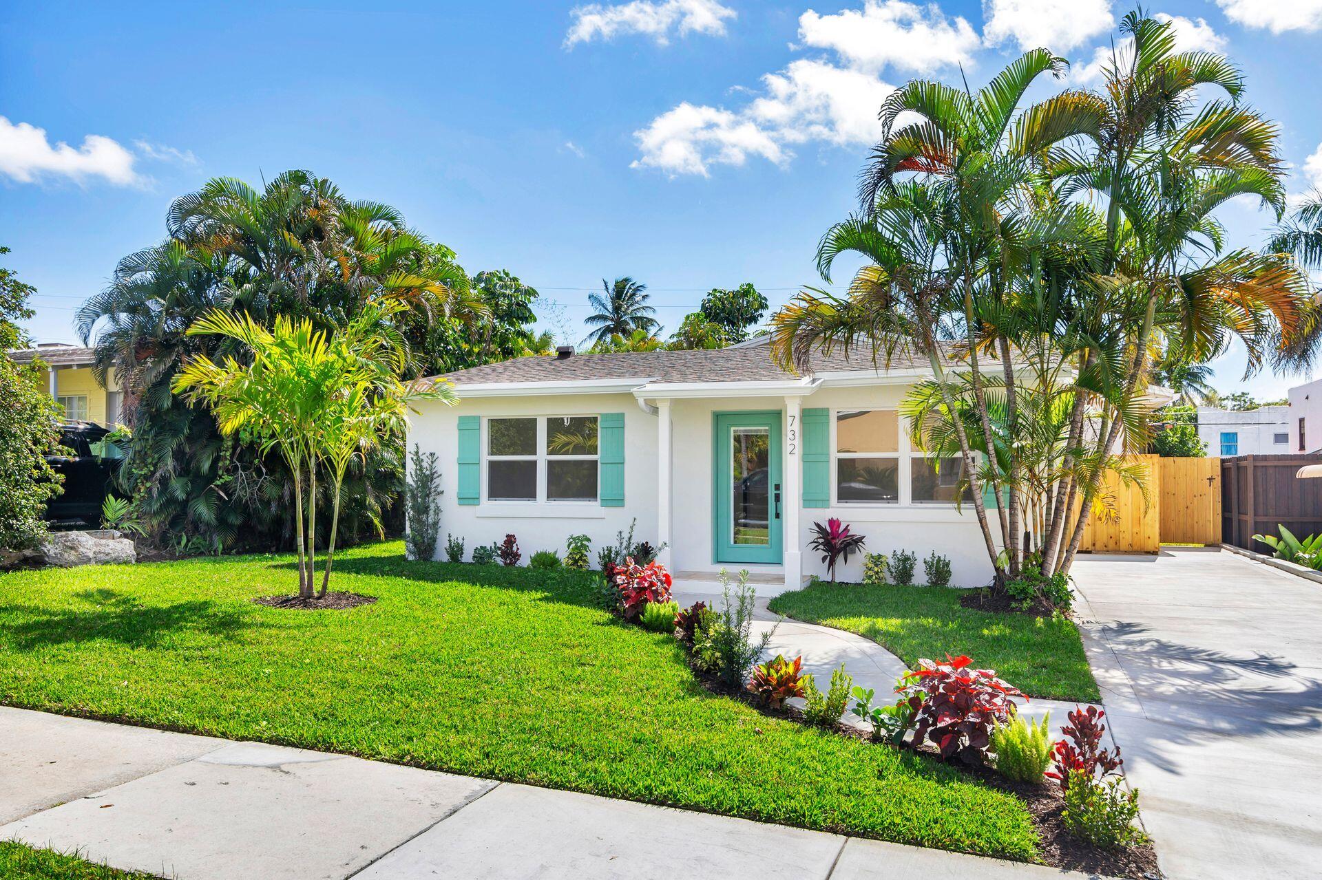732 Flamingo Drive, West Palm Beach, Palm Beach County, Florida - 4 Bedrooms  
3.5 Bathrooms - 