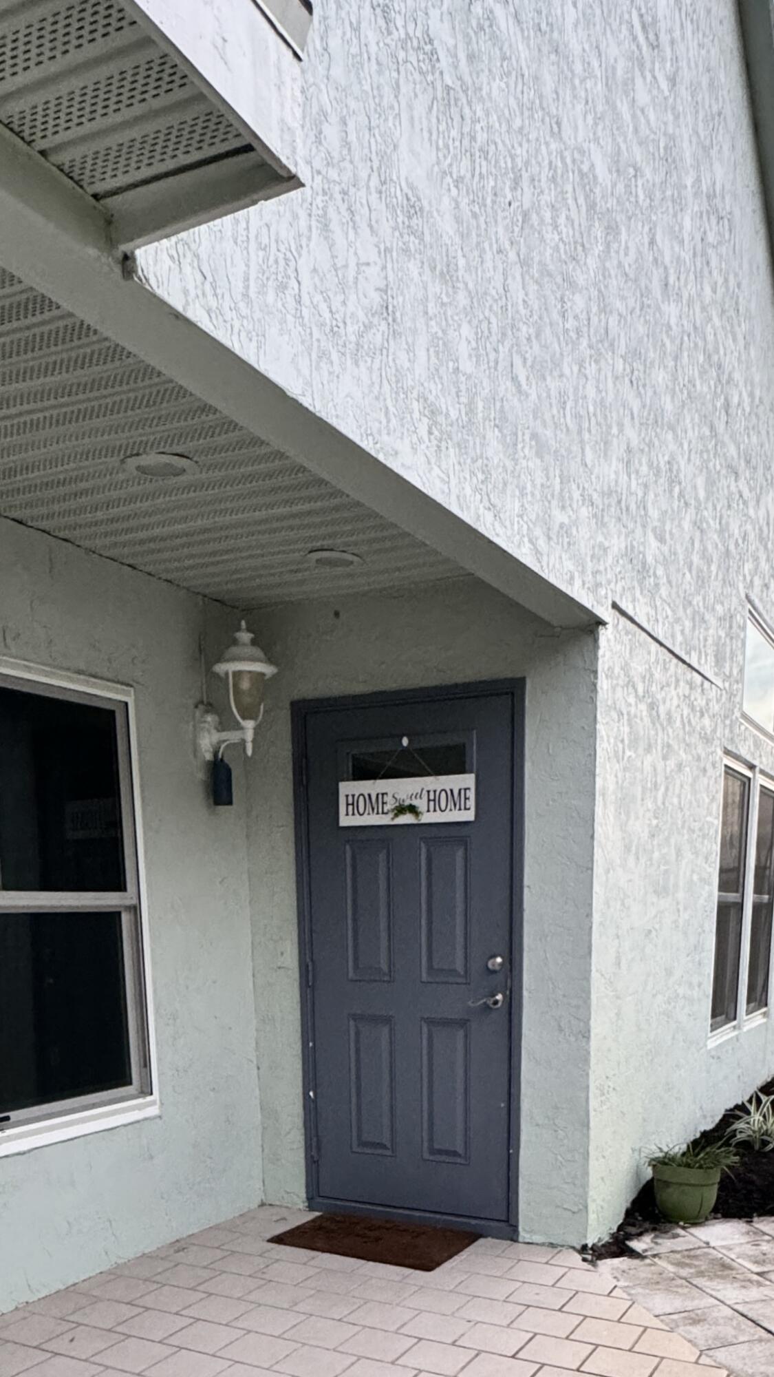 Property for Sale at 32 Misty Meadow Drive, Boynton Beach, Palm Beach County, Florida - Bedrooms: 3 
Bathrooms: 2  - $440,000