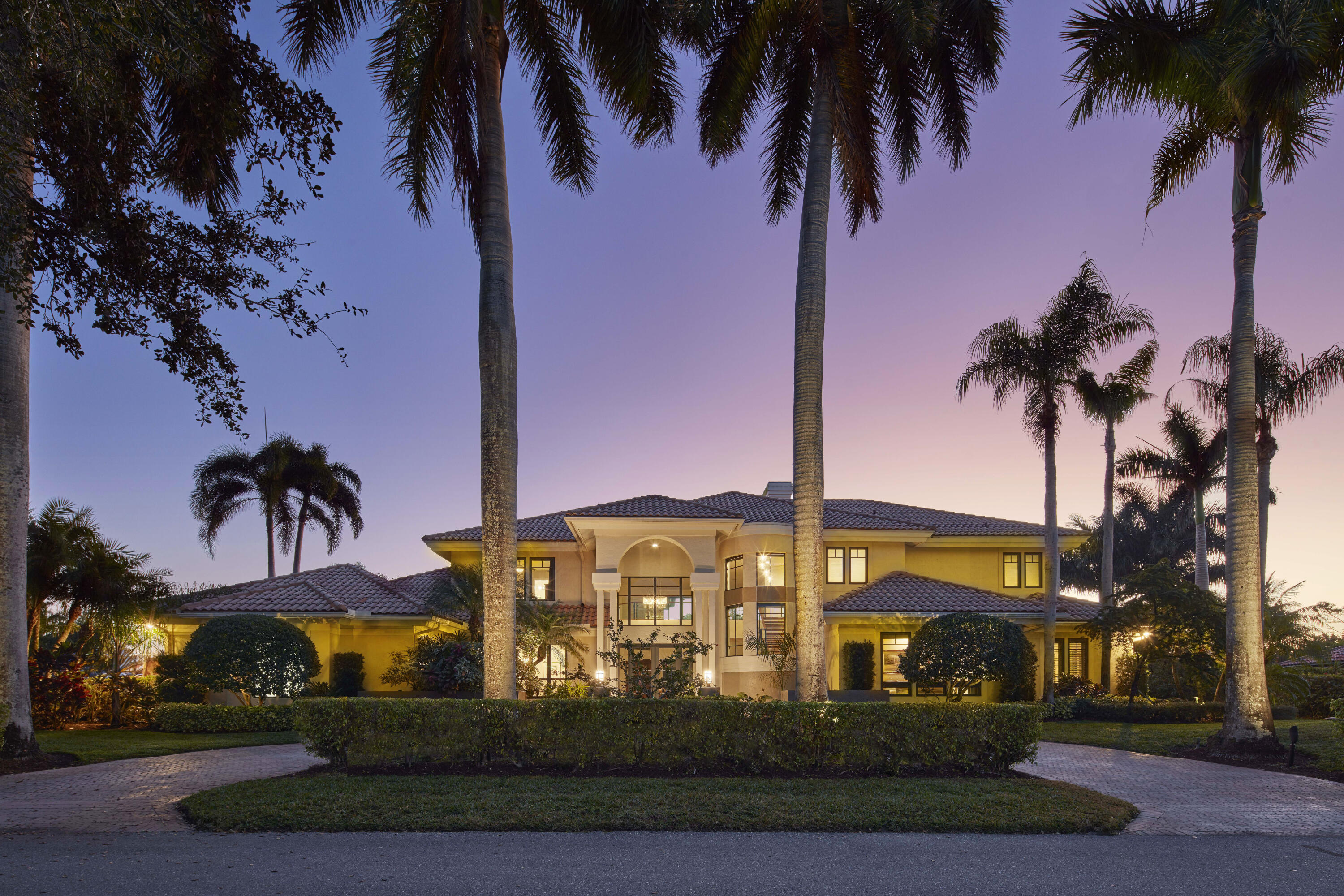 Property for Sale at 10438 Prestwick Road, Boynton Beach, Palm Beach County, Florida - Bedrooms: 5 
Bathrooms: 5  - $3,095,000