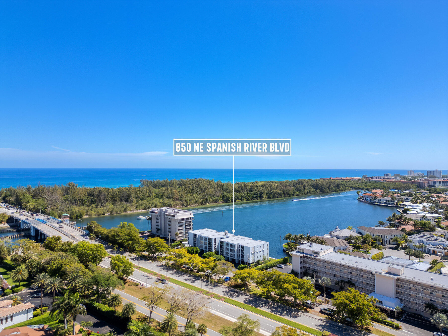 850 Ne Spanish River Boulevard 24, Boca Raton, Palm Beach County, Florida - 2 Bedrooms  
2 Bathrooms - 