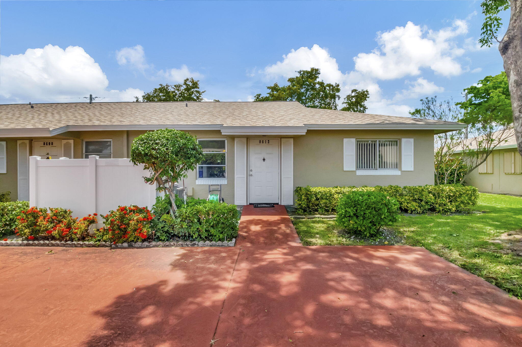 8612 Overset Lane, Boca Raton, Palm Beach County, Florida - 2 Bedrooms  
2 Bathrooms - 