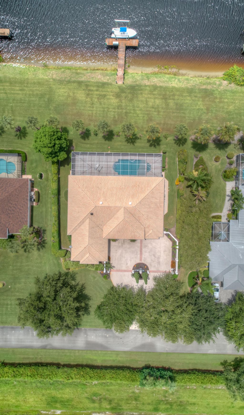 Photo of 2628 SW River Shore Drive, Port Saint Lucie, FL 34984 (MLS # RX-10851733)