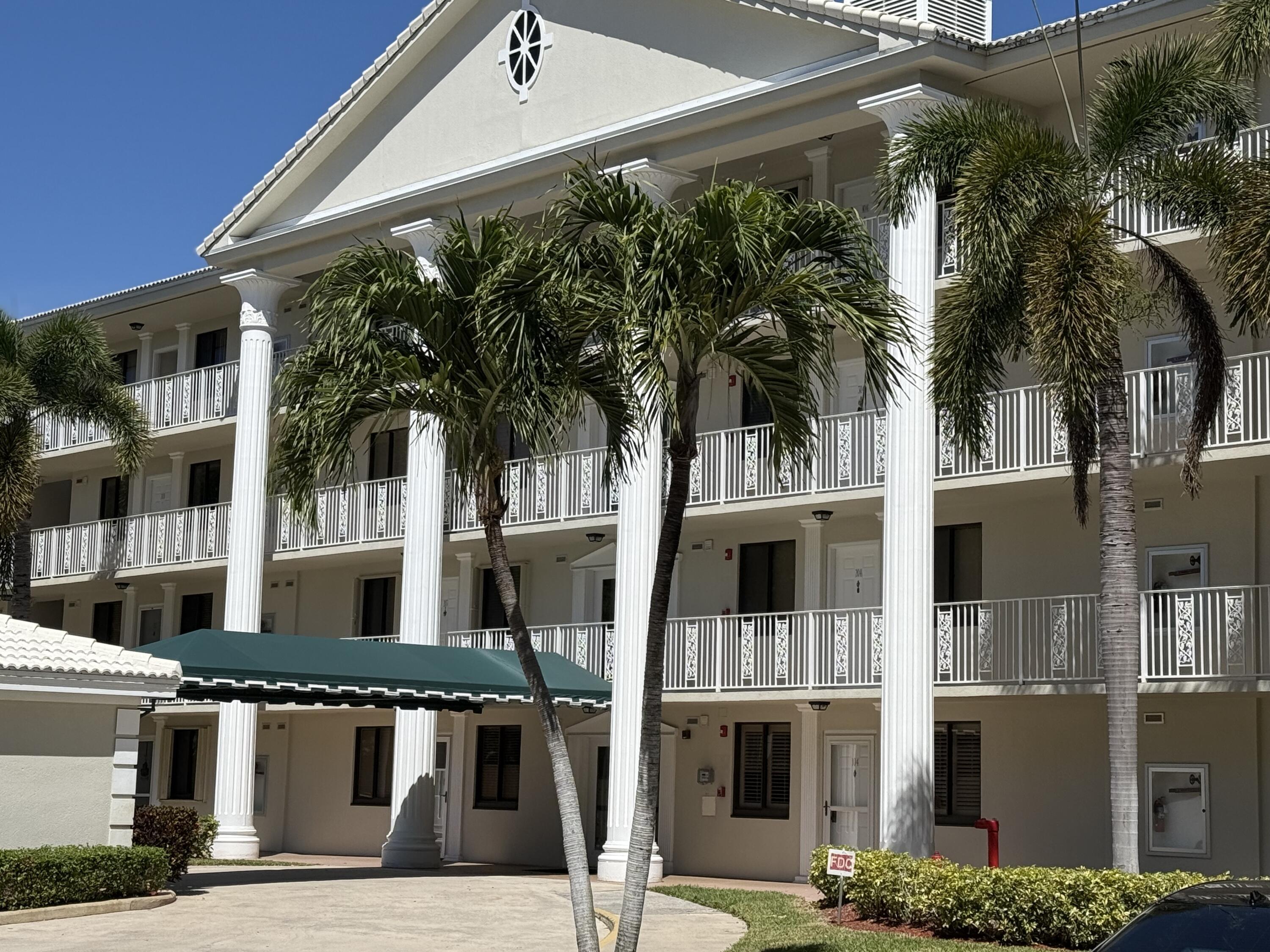 6217 Balboa Circle 405, Boca Raton, Palm Beach County, Florida - 2 Bedrooms  
2 Bathrooms - 