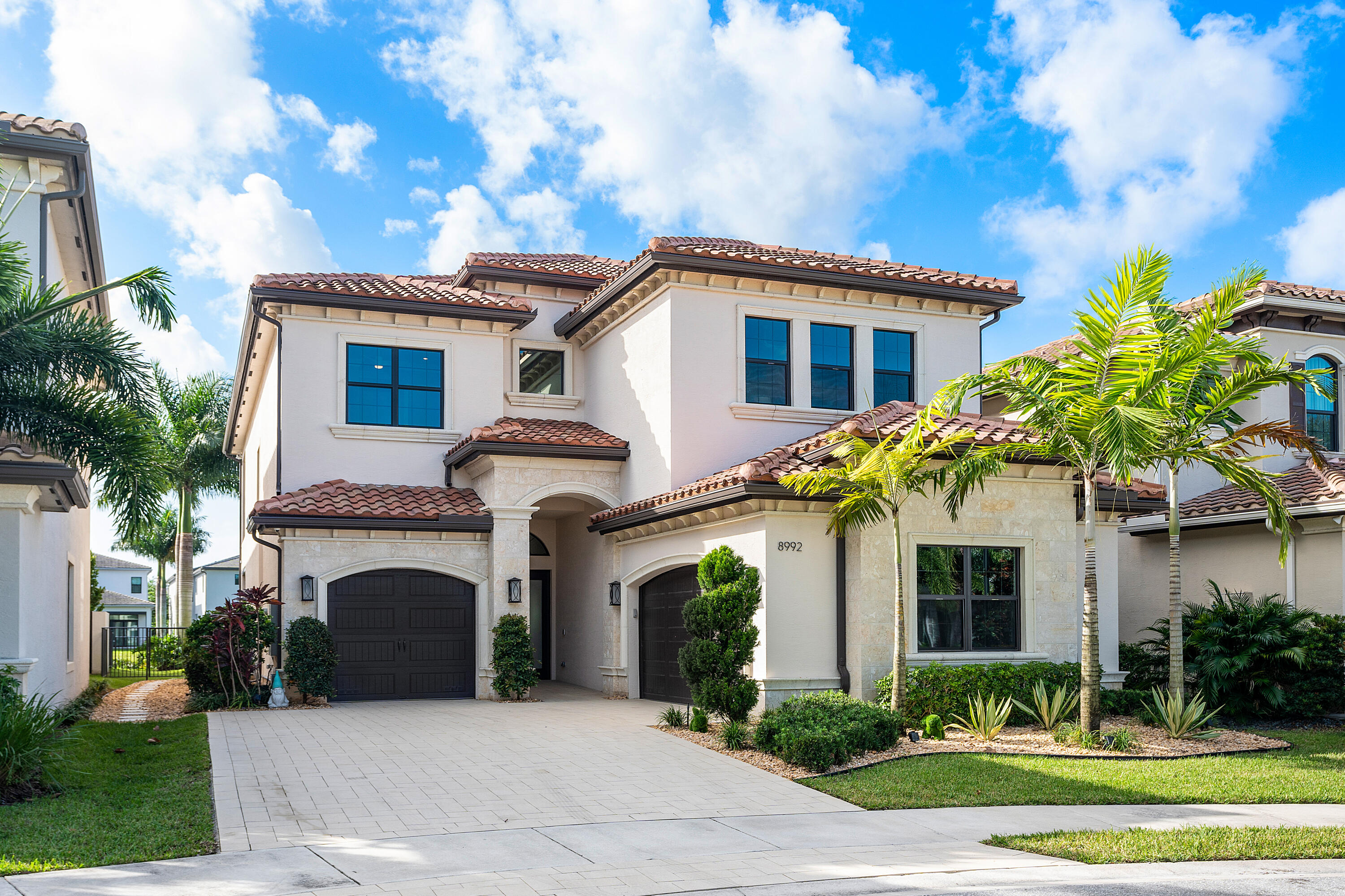 8992 Chauvet Way, Boca Raton, Palm Beach County, Florida - 5 Bedrooms  
5.5 Bathrooms - 