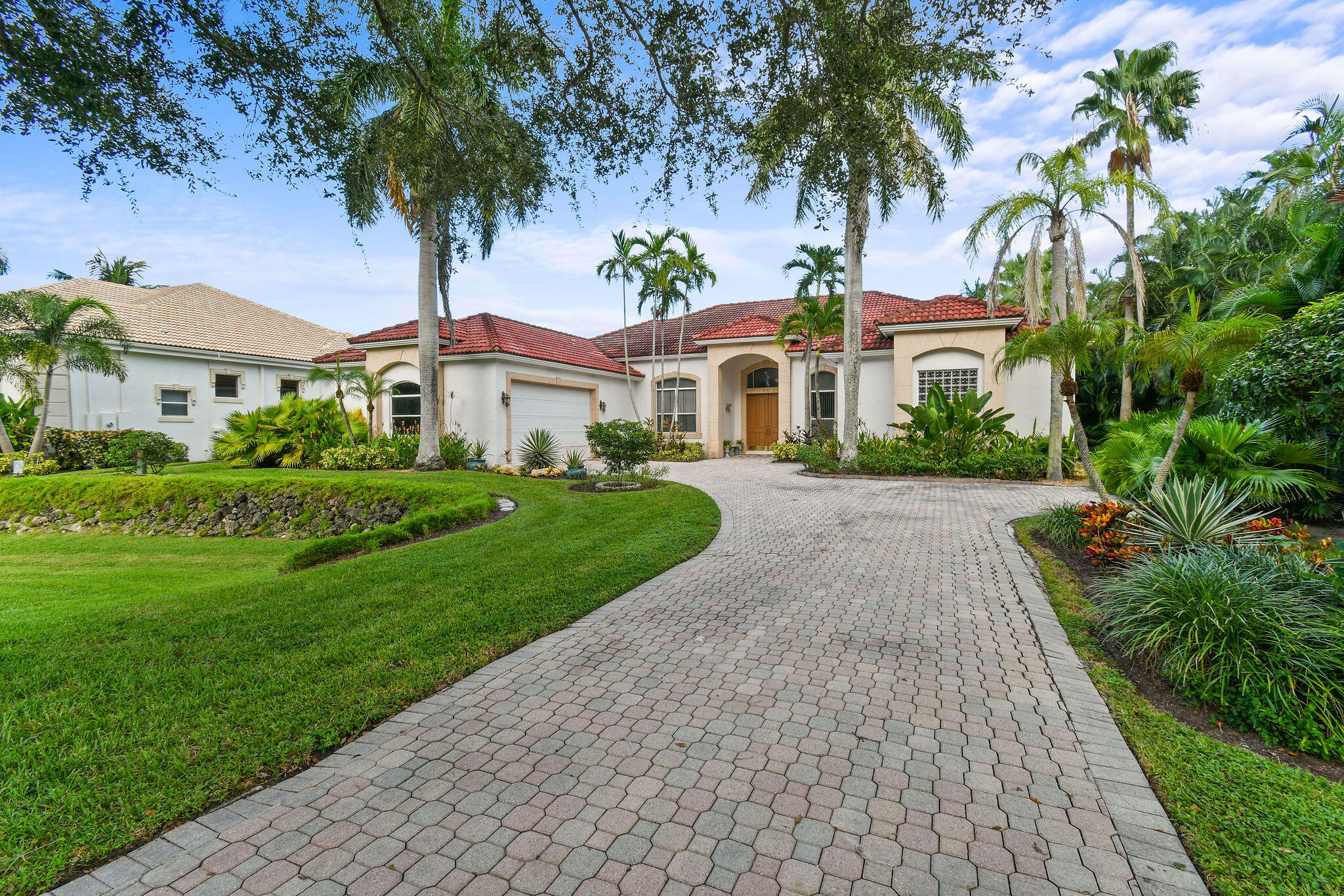 Property for Sale at 2425 Snook Trail, Palm Beach Gardens, Palm Beach County, Florida - Bedrooms: 3 
Bathrooms: 3  - $7,347,000