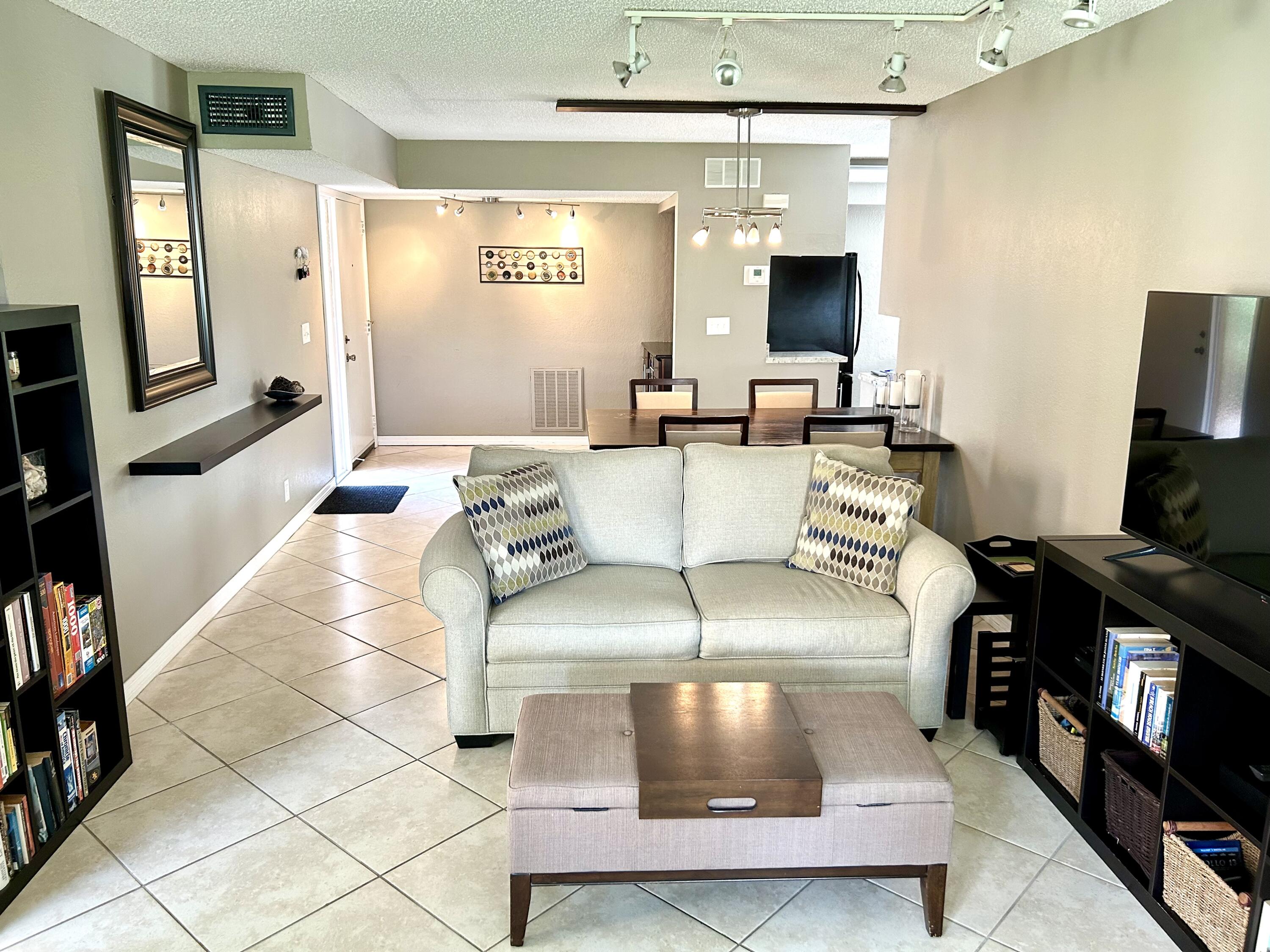 Property for Sale at 11231 Green Lake Drive 104, Boynton Beach, Palm Beach County, Florida - Bedrooms: 2 
Bathrooms: 2  - $275,000