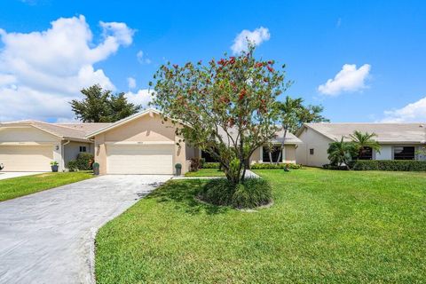 Photo of 6053 Petaluma Drive, Boca Raton, FL 33433 (MLS # RX-11077107)