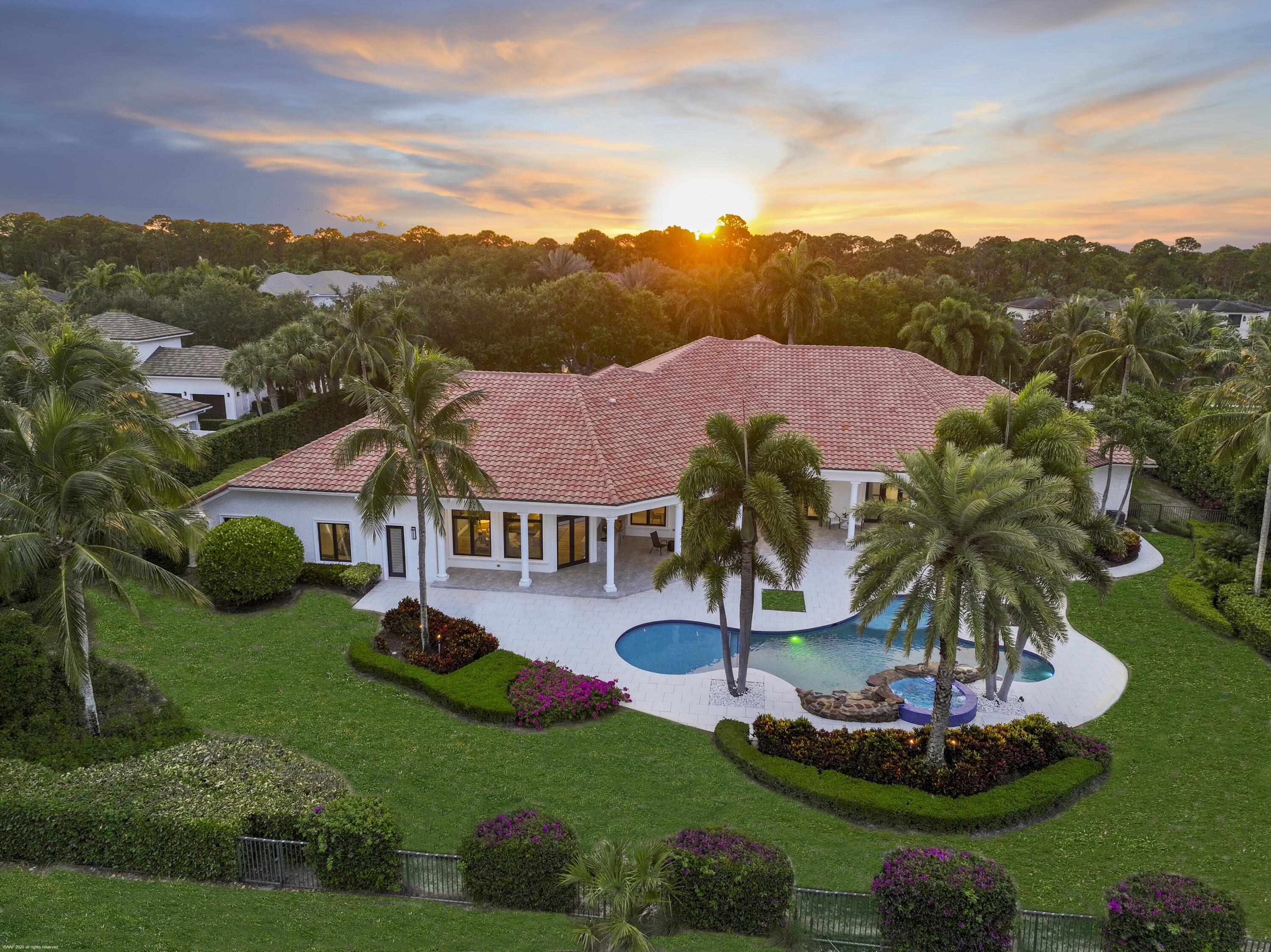 12210 Tillinghast Circle, Palm Beach Gardens, Palm Beach County, Florida - 5 Bedrooms  
7.5 Bathrooms - 