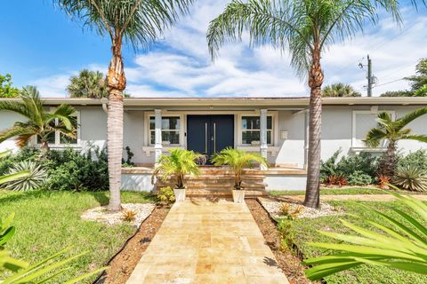 Photo of 3614 Poinsettia Avenue, West Palm Beach, FL 33407 (MLS # RX-11127538)