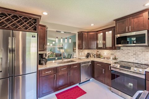 Photo of 23398 Barlake Drive, Boca Raton, FL 33433 (MLS # RX-11083506)