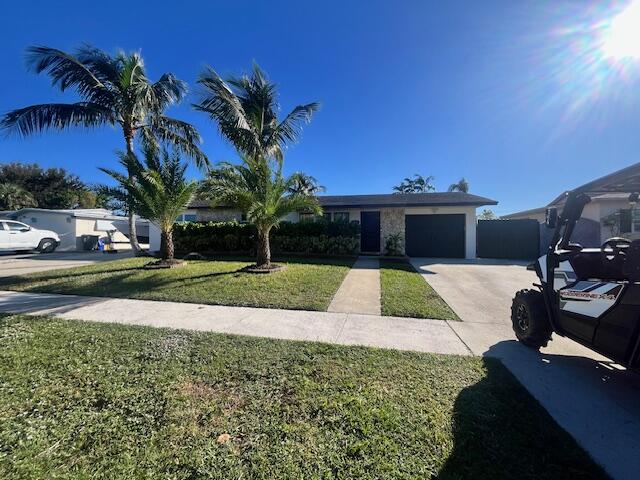 2622 Bahia Road, West Palm Beach, Palm Beach County, Florida - 4 Bedrooms  
3 Bathrooms - 