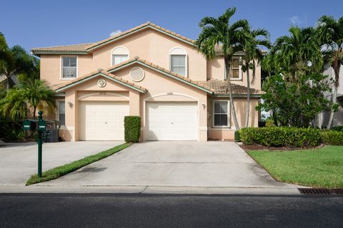 Photo of 10586 Pelican Drive, Wellington, FL 33414 (MLS # RX-11127964)