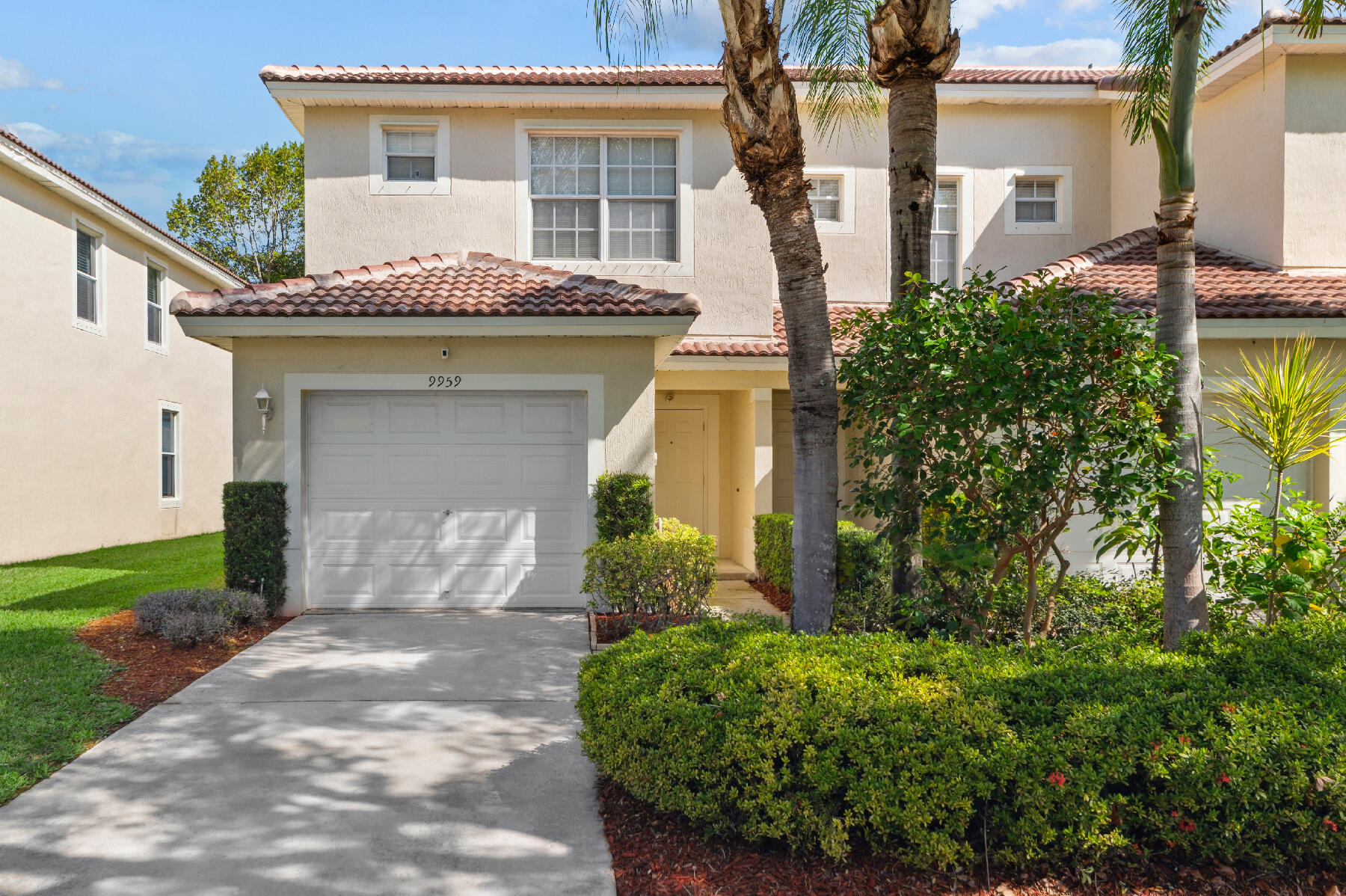 Property for Sale at 9959 Porta Leona Lane, Boynton Beach, Palm Beach County, Florida - Bedrooms: 2 
Bathrooms: 2.5  - $405,000