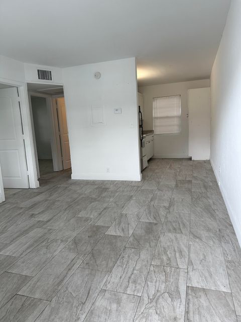 Photo of 608 5th Street #8, West Palm Beach, FL 33401 (MLS # RX-11129048)