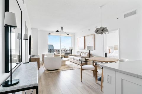 Photo of 550 Okeechobee Boulevard #1817, West Palm Beach, FL 33401 (MLS # RX-11120247)