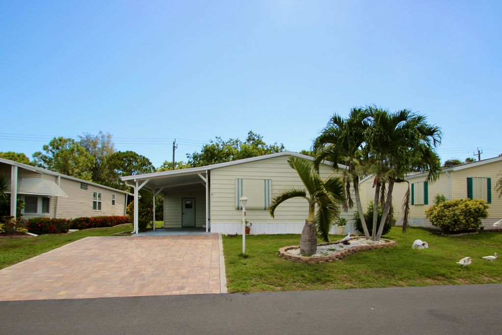 Photo of 480 Thames Bluff Ridge #46, Fort Pierce, FL 34982 (MLS # RX-11064114)