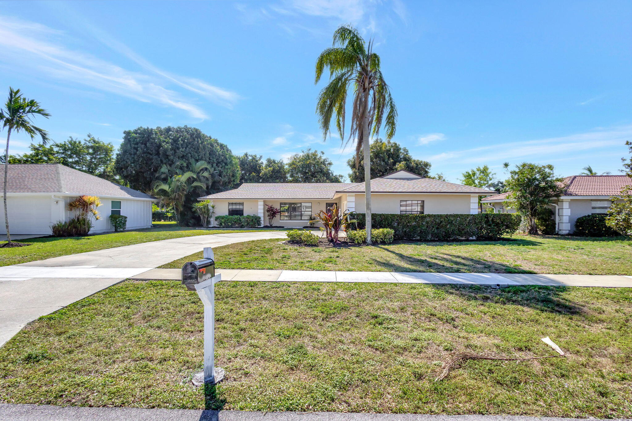 Property for Sale at 11630 Anhinga Drive, Wellington, Palm Beach County, Florida - Bedrooms: 3 
Bathrooms: 2  - $575,000