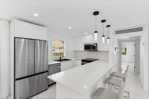 Photo of 200 Saxony E, Delray Beach, FL 33446 (MLS # RX-11126064)