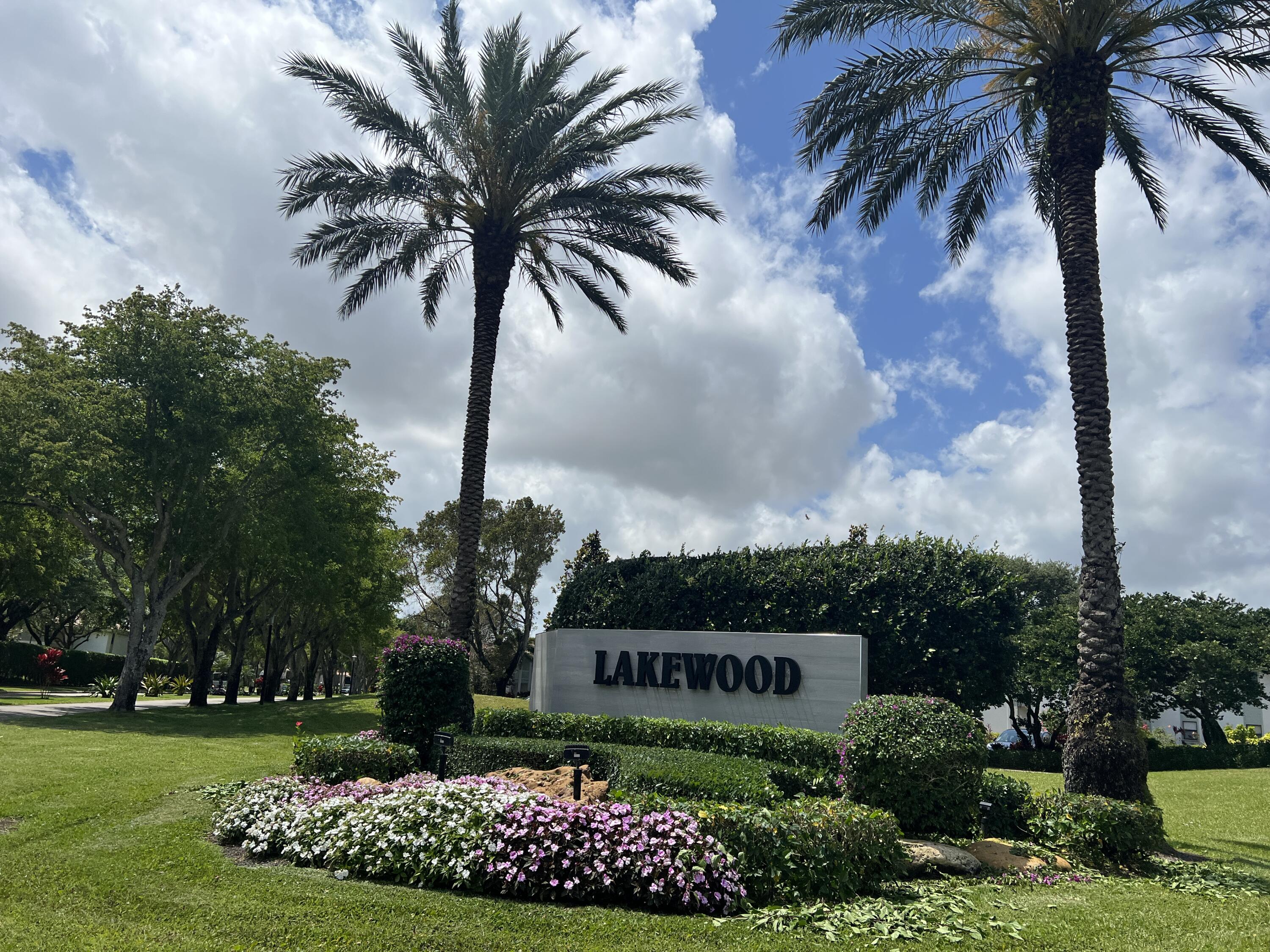 Property for Sale at 7835 Lakeside Boulevard 936, Boca Raton, Palm Beach County, Florida - Bedrooms: 2 
Bathrooms: 2  - $275,000