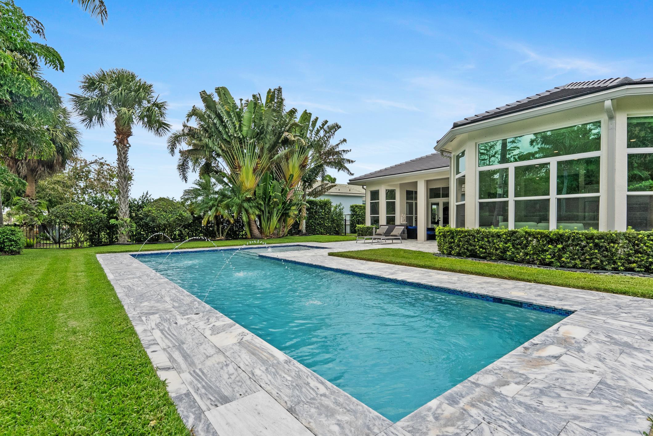 7737 Preserve Drive, West Palm Beach, Palm Beach County, Florida - 4 Bedrooms  
3.5 Bathrooms - 