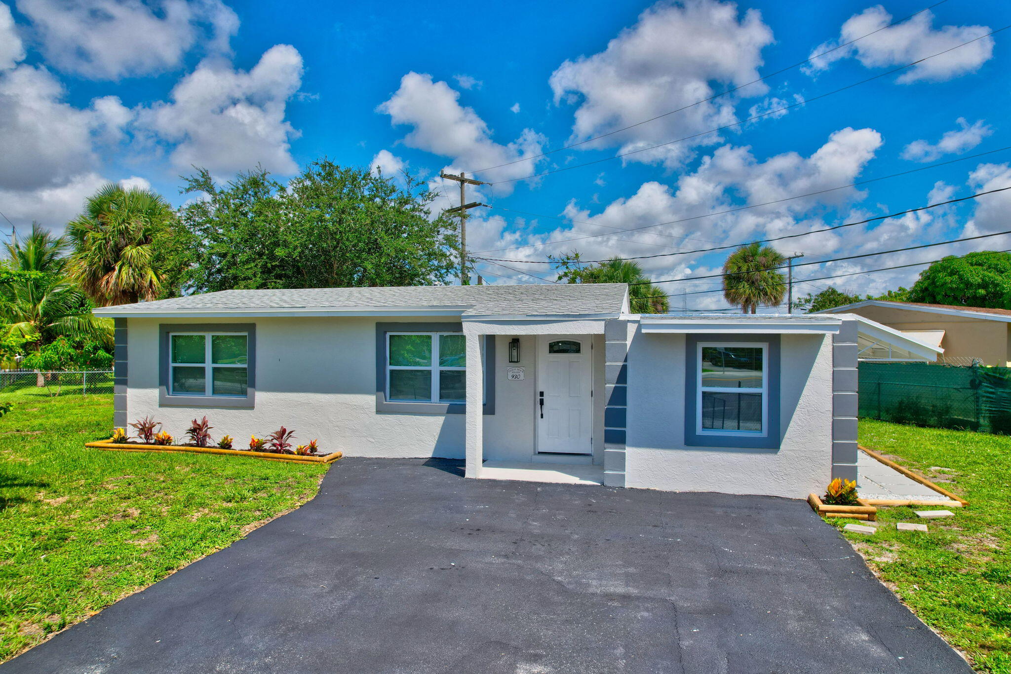 Property for Sale at 930 Sw 11 Avenue, Delray Beach, Palm Beach County, Florida - Bedrooms: 3 
Bathrooms: 2  - $490,000