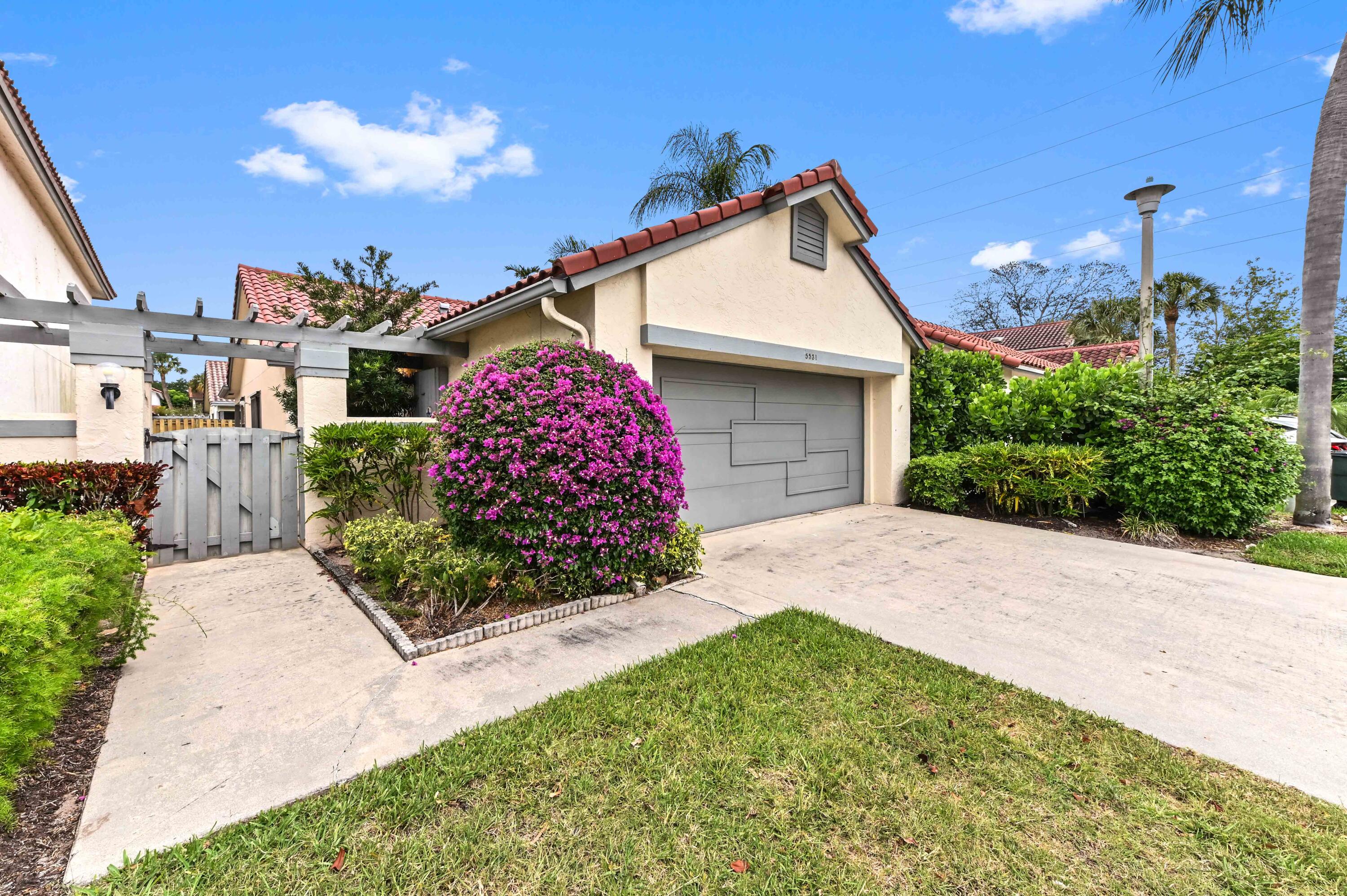 Property for Sale at 5531 Eton Court, Boca Raton, Palm Beach County, Florida - Bedrooms: 2 
Bathrooms: 2  - $449,900