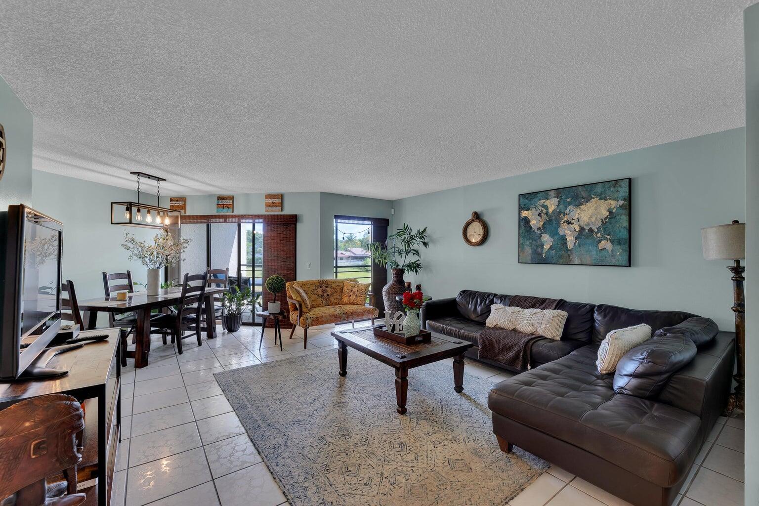 5650 Camino Del Sol 205, Boca Raton, Palm Beach County, Florida - 2 Bedrooms  
2 Bathrooms - 