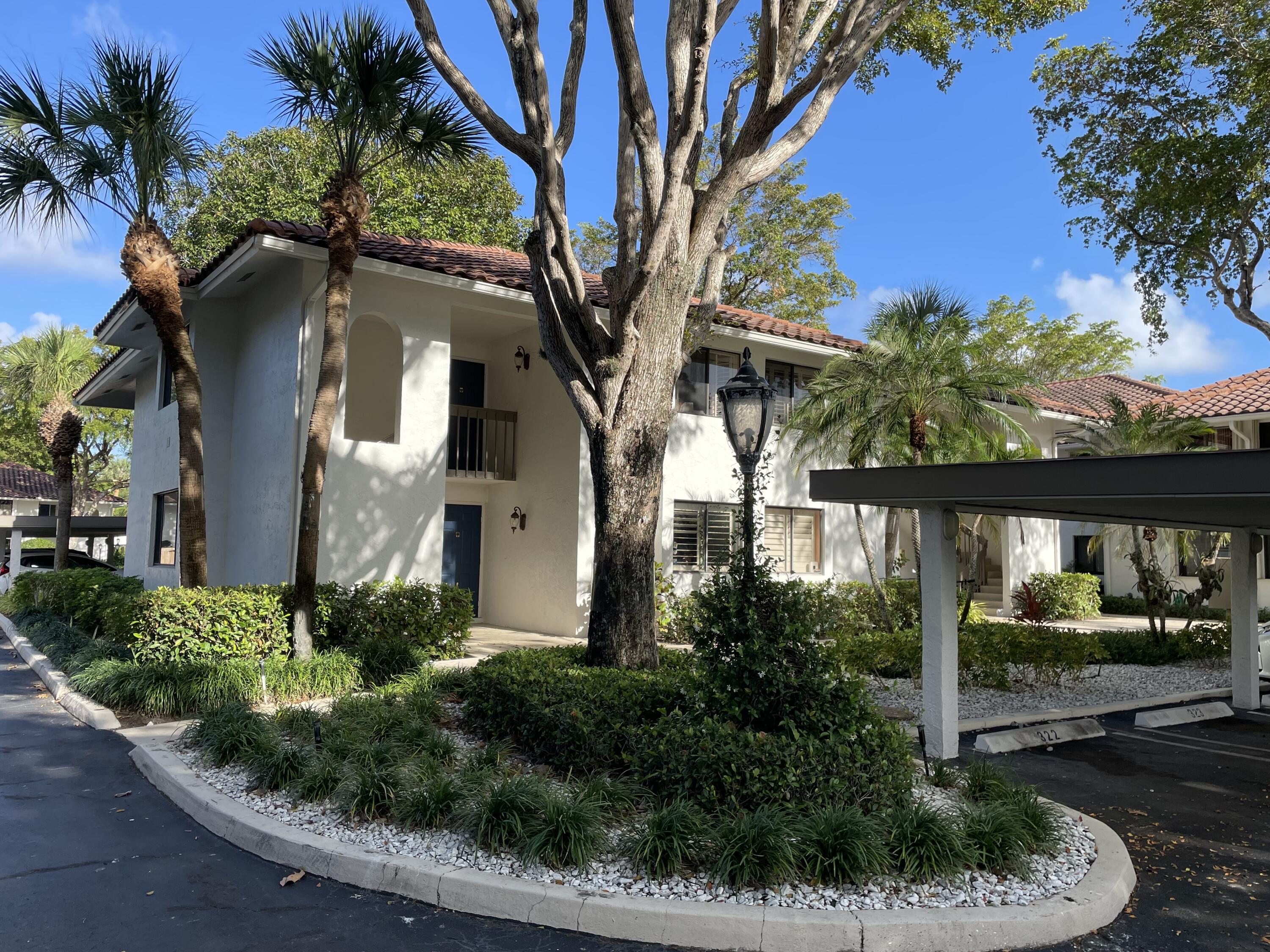 40 Pelican Pointe 105 Drive 105, Delray Beach, Palm Beach County, Florida - 3 Bedrooms  
2 Bathrooms - 