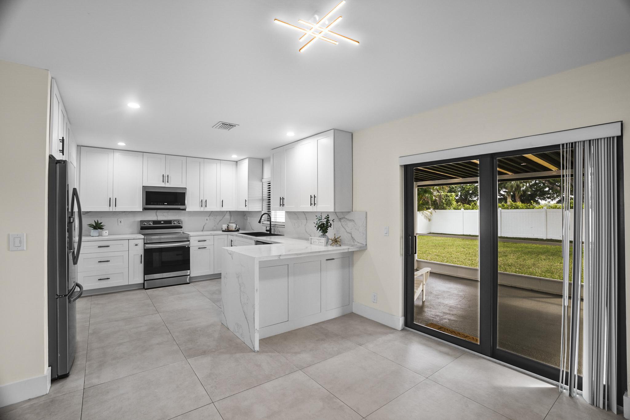 9490 Richmond Circle, Boca Raton, Palm Beach County, Florida - 3 Bedrooms  
2 Bathrooms - 