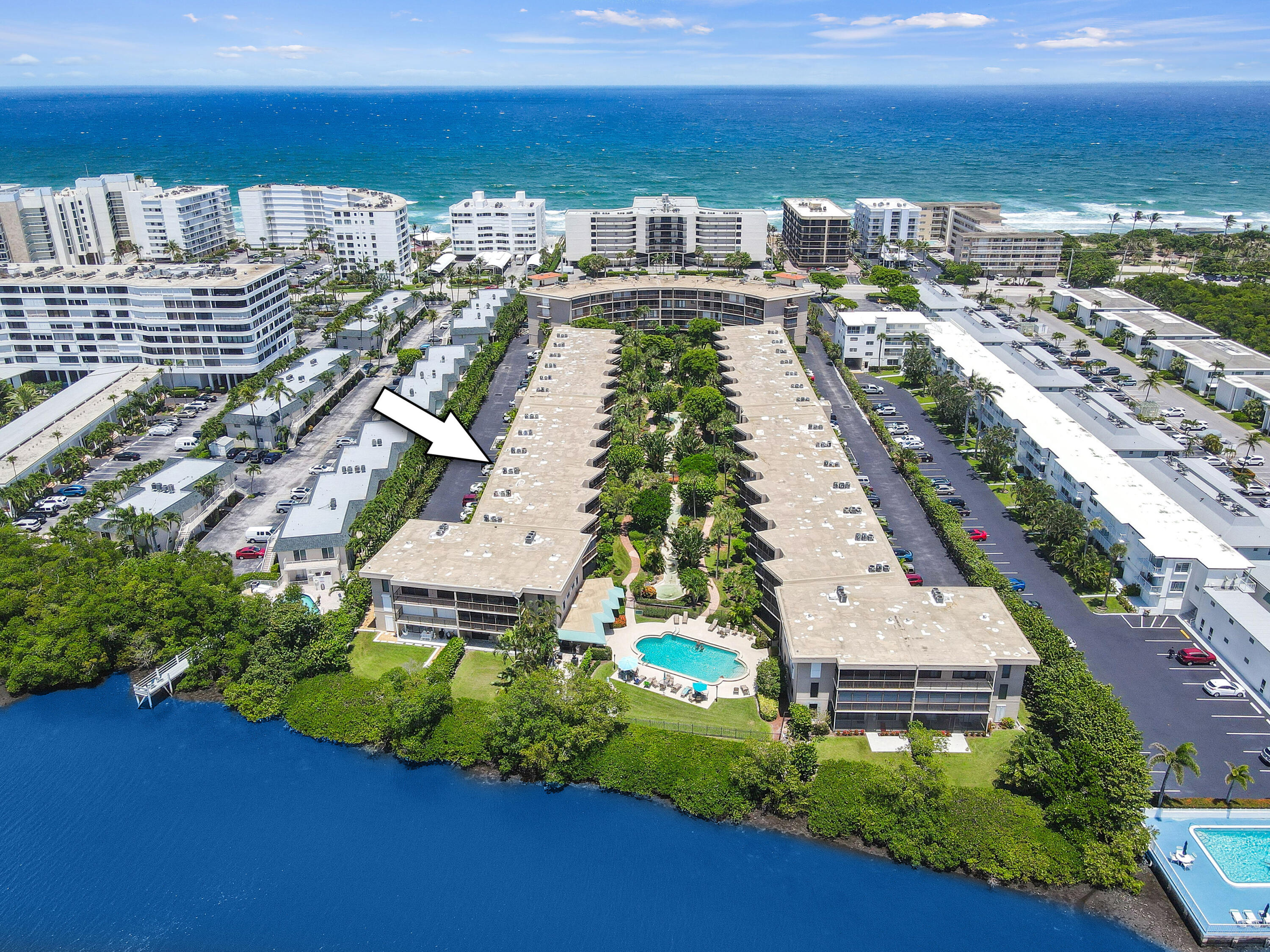 3605 S Ocean Boulevard 108B, South Palm Beach, Palm Beach County, Florida - 2 Bedrooms  
2 Bathrooms - 