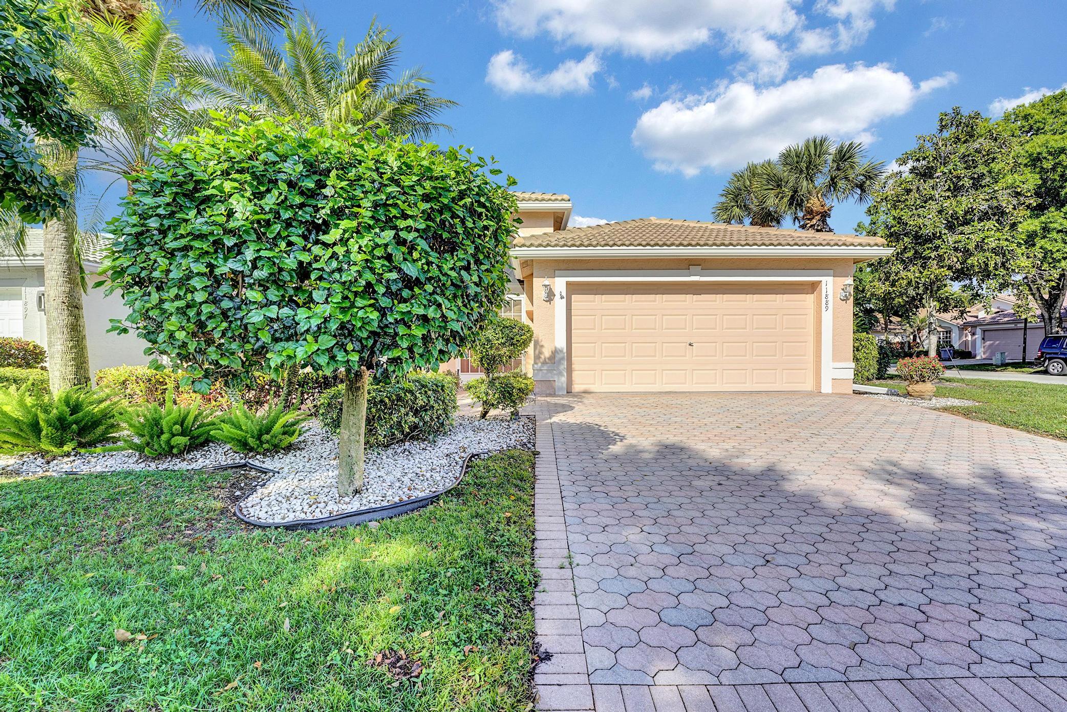 Property for Sale at 11889 Manzano Avenue, Boynton Beach, Palm Beach County, Florida - Bedrooms: 2 
Bathrooms: 2  - $395,000