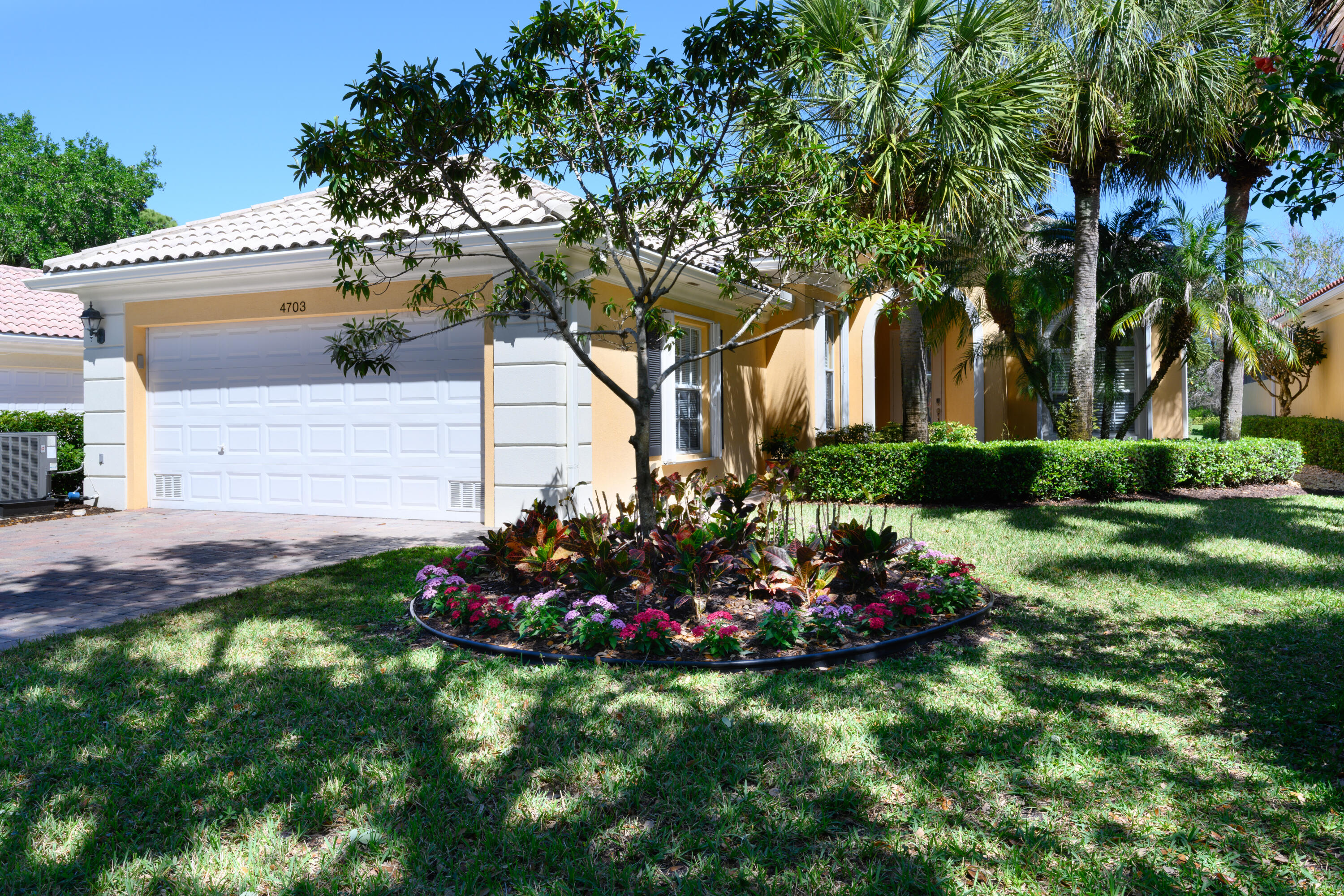 Property for Sale at 4703 Dovehill Drive, Palm Beach Gardens, Palm Beach County, Florida - Bedrooms: 3 
Bathrooms: 2.5  - $875,000