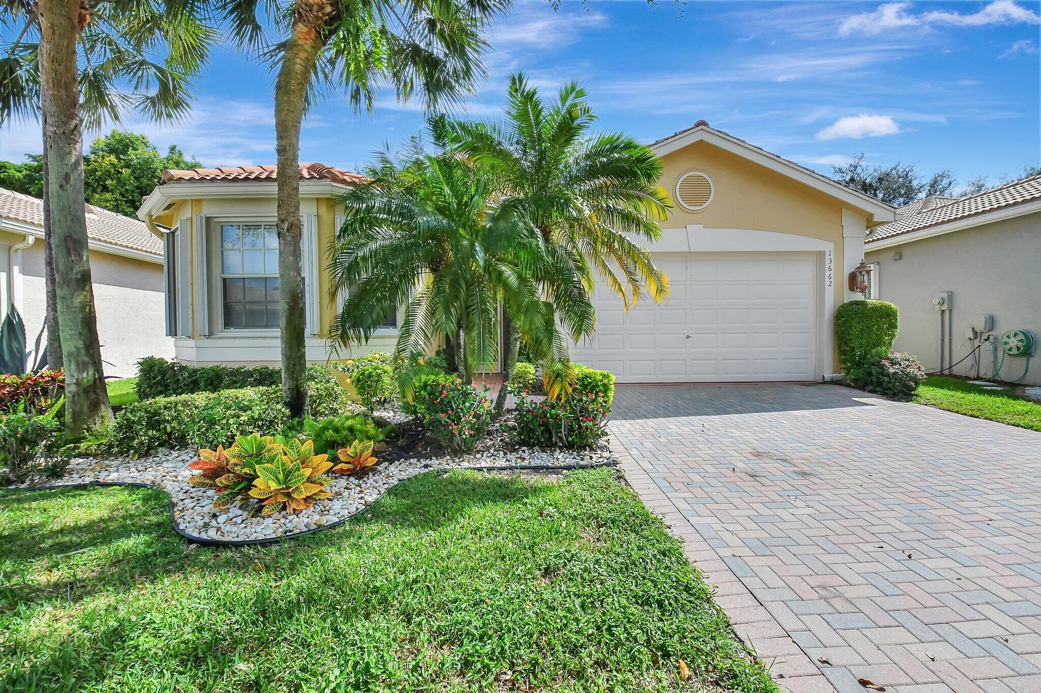 13662 Sabatini Lane, Delray Beach, Palm Beach County, Florida - 3 Bedrooms  
2.5 Bathrooms - 