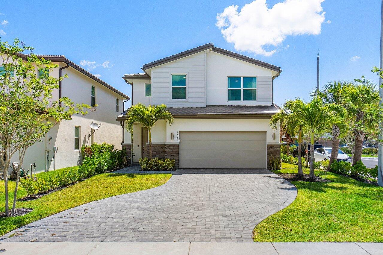Property for Sale at 1533 Verawood Lane, Delray Beach, Palm Beach County, Florida - Bedrooms: 5 
Bathrooms: 3  - $800,000