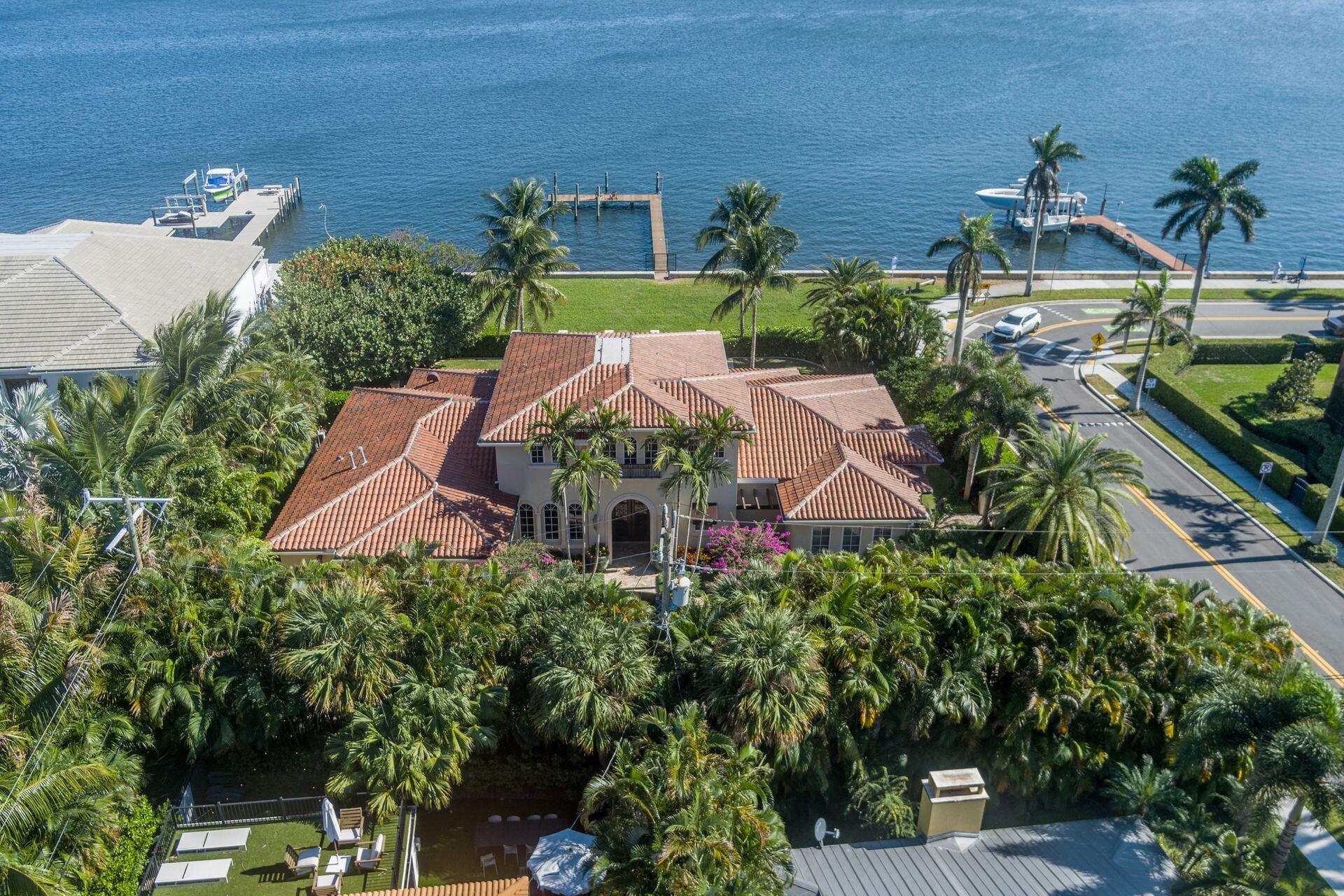 Property for Sale at 3215 S Flagler Drive, West Palm Beach, Palm Beach County, Florida - Bedrooms: 4 
Bathrooms: 5.5  - $11,995,000