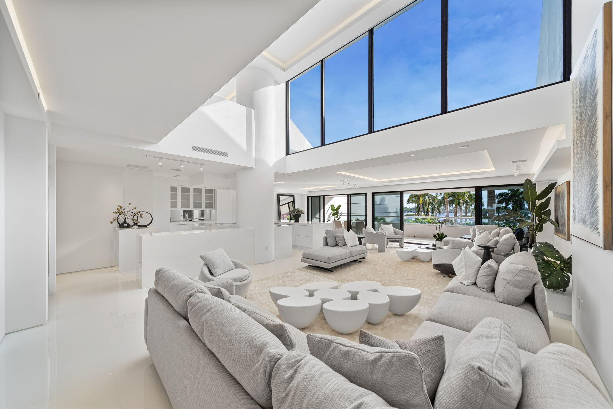 Property for Sale at 529 S Flagler Drive Th3e, West Palm Beach, Palm Beach County, Florida - Bedrooms: 5 
Bathrooms: 6.5  - $8,250,000