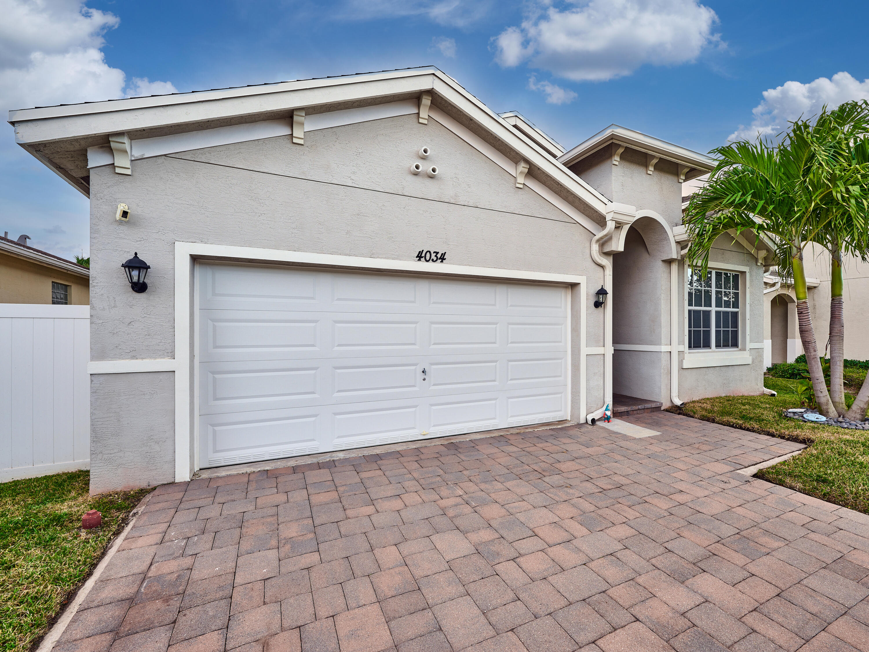 4034 Tomoka Drive, Lake Worth, Palm Beach County, Florida - 3 Bedrooms  
2 Bathrooms - 