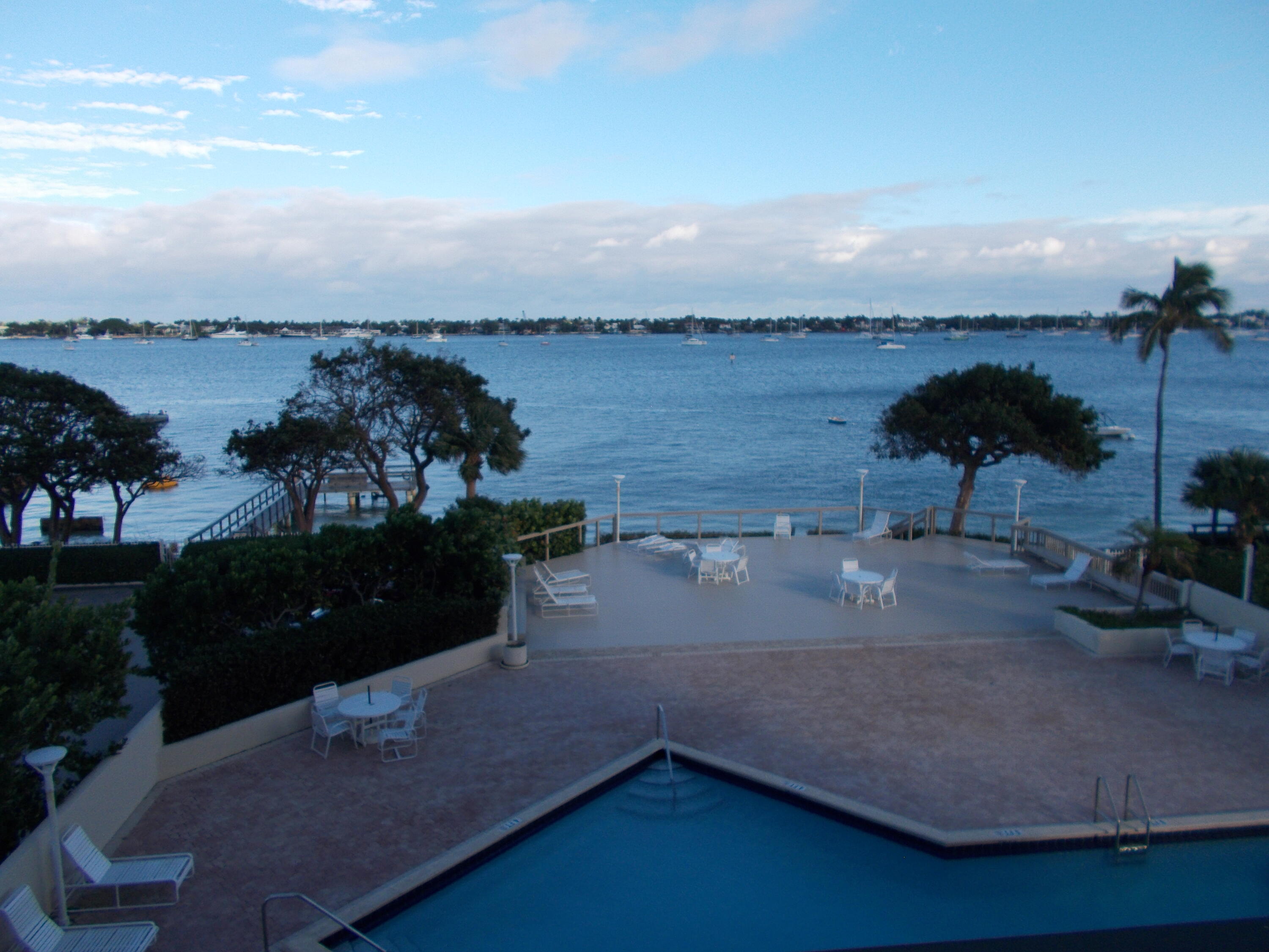 5600 N Flagler Drive 308, West Palm Beach, Palm Beach County, Florida - 2 Bedrooms  
2 Bathrooms - 