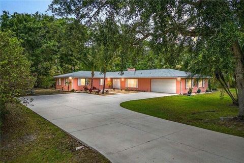 Photo of 115 36th Court, Vero Beach, FL 32968 (MLS # RX-11129359)