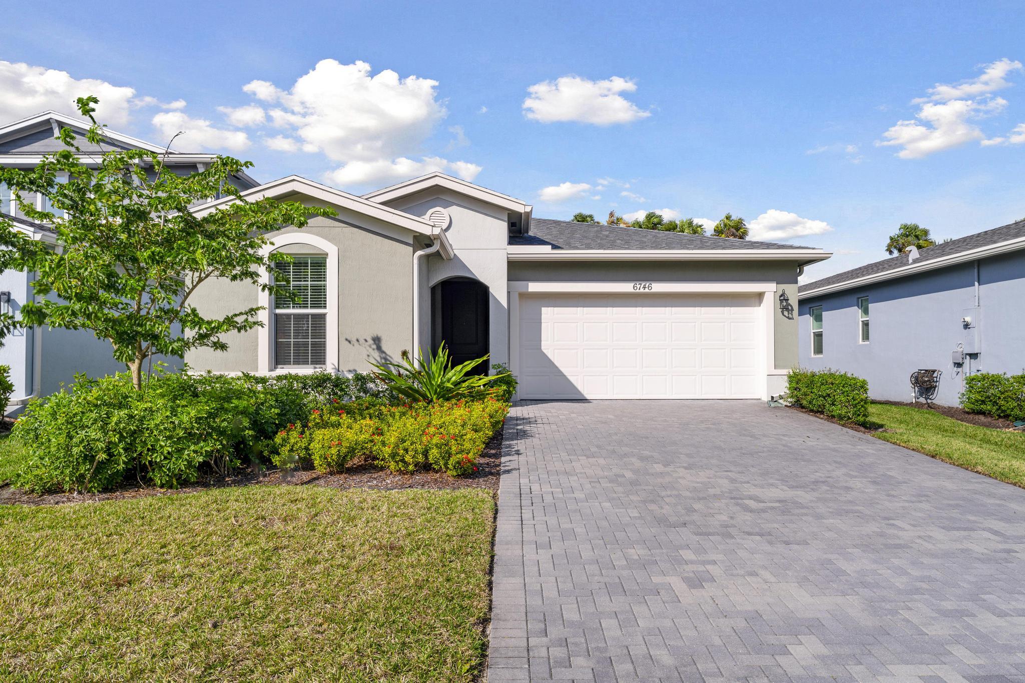 Property for Sale at 6746 Pointe Of Woods Drive, West Palm Beach, Palm Beach County, Florida - Bedrooms: 3 
Bathrooms: 2  - $575,000
