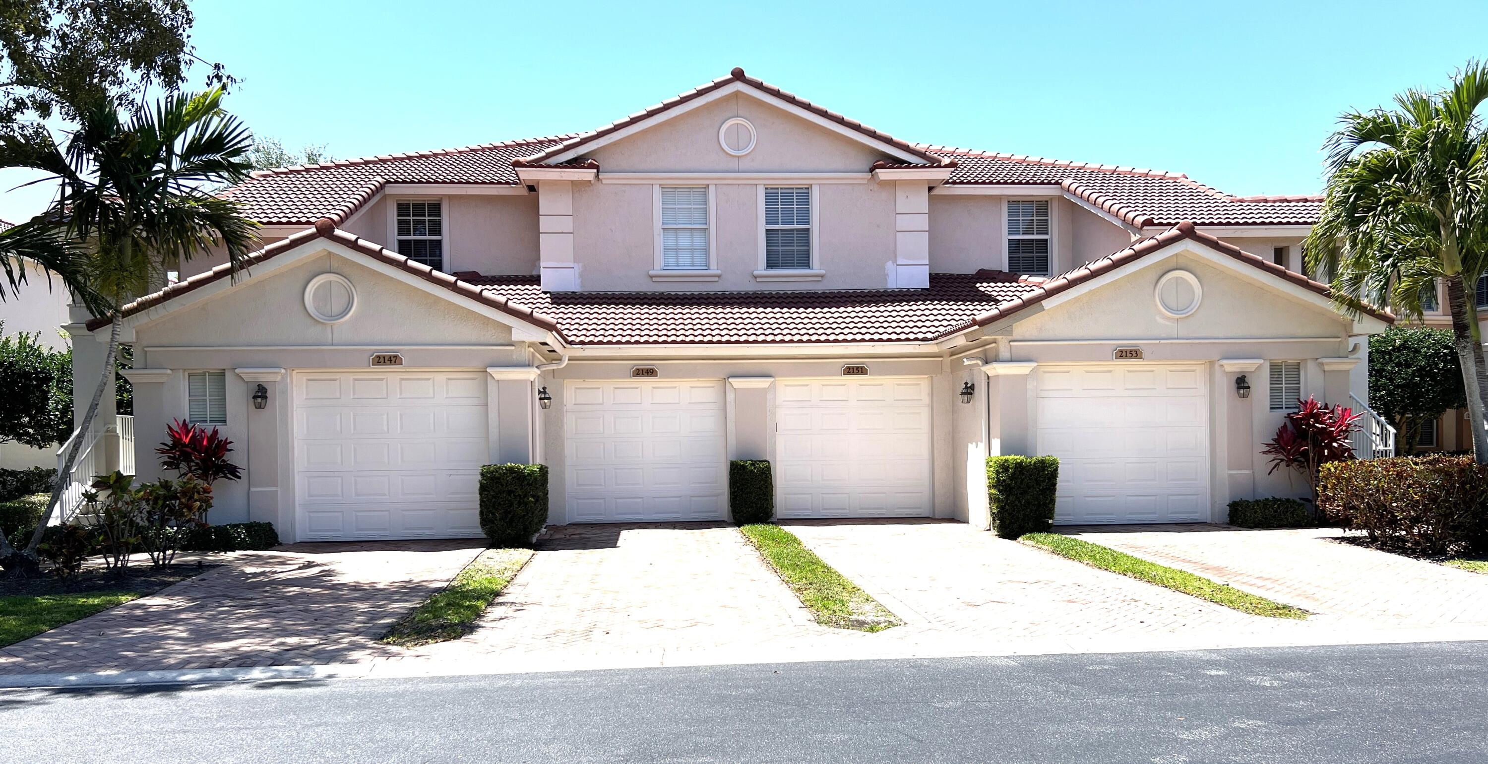 Property for Sale at 2151 Wingate Bend, Wellington, Palm Beach County, Florida - Bedrooms: 3 
Bathrooms: 2  - $385,000