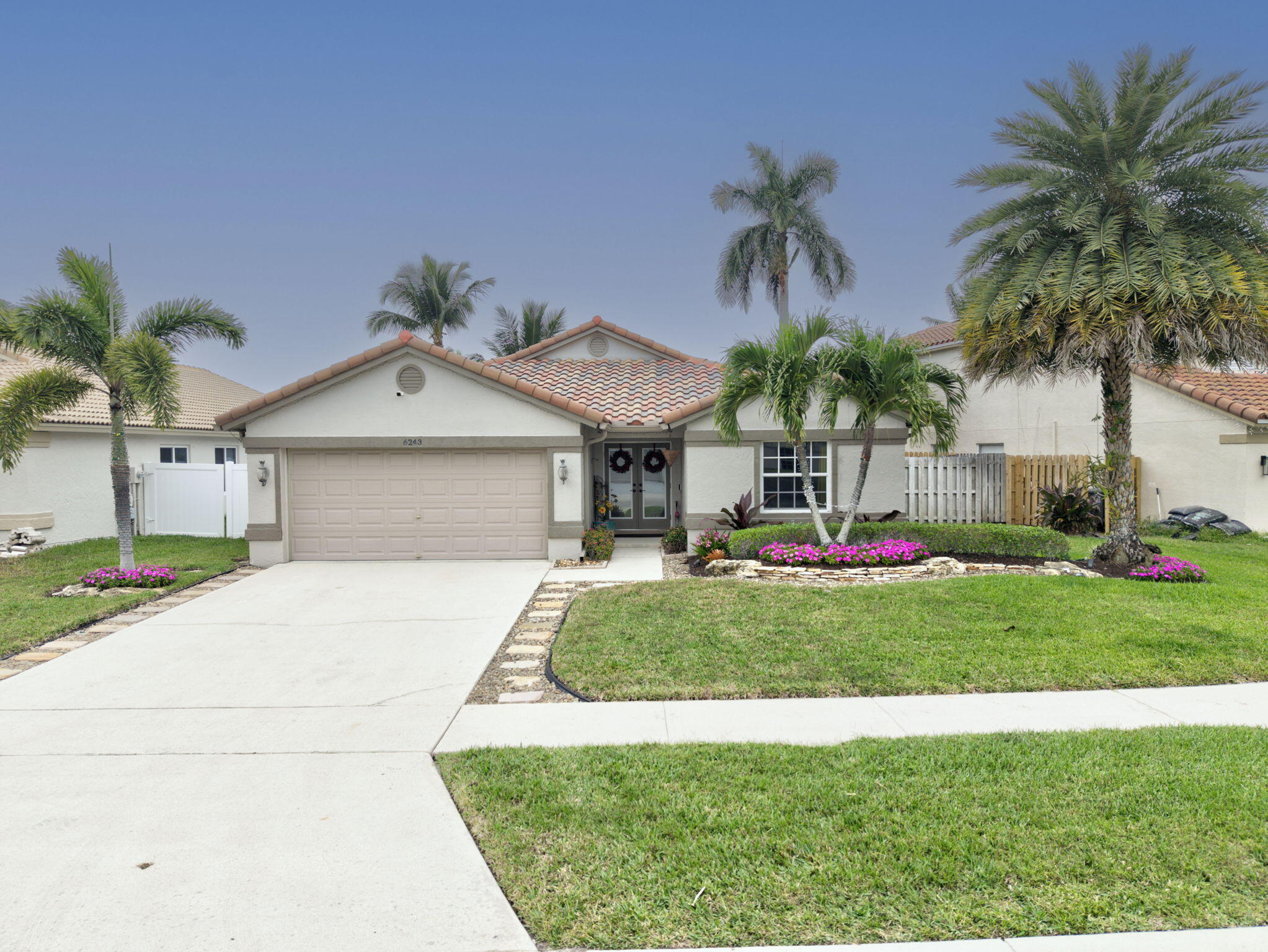 6243 Windlass Circle, Boynton Beach, Palm Beach County, Florida - 3 Bedrooms  
2 Bathrooms - 