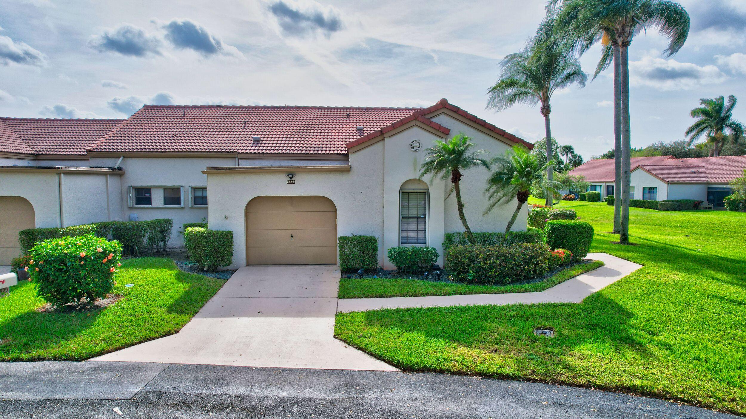 5899 Parkwalk Circle, Boynton Beach, Palm Beach County, Florida - 3 Bedrooms  
2 Bathrooms - 