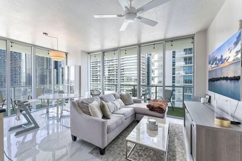Photo of 1111 SW 1st Avenue #2420-N, Miami, FL 33130 (MLS # RX-11116380)
