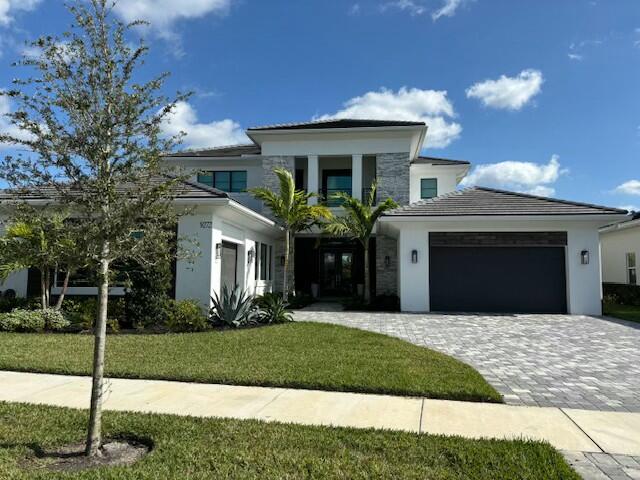 9116 Coral Isles Circle  Lot 5 , Palm Beach Gardens, Palm Beach County, Florida - 5 Bedrooms  
6.5 Bathrooms - 