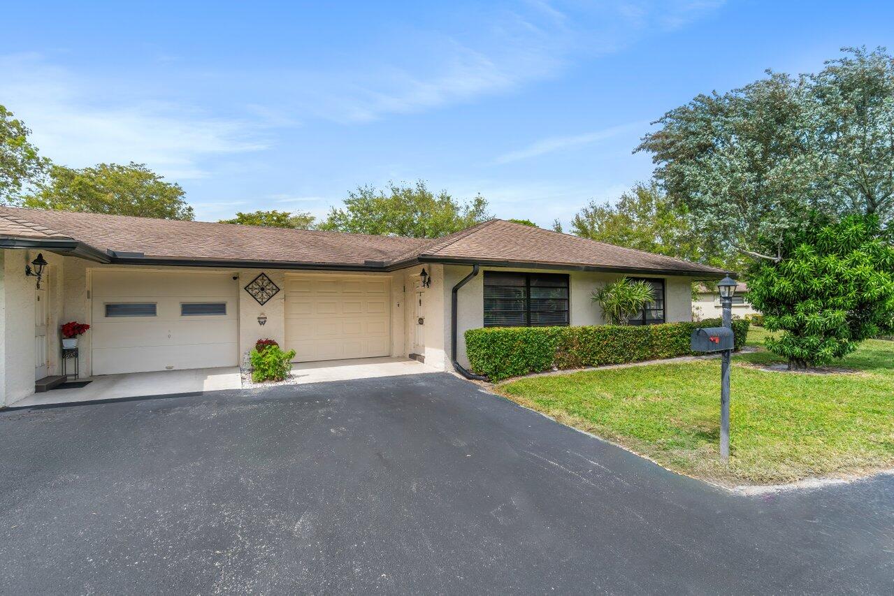 Property for Sale at 4632 Finchwood Way B, Boynton Beach, Palm Beach County, Florida - Bedrooms: 2 
Bathrooms: 2  - $265,000